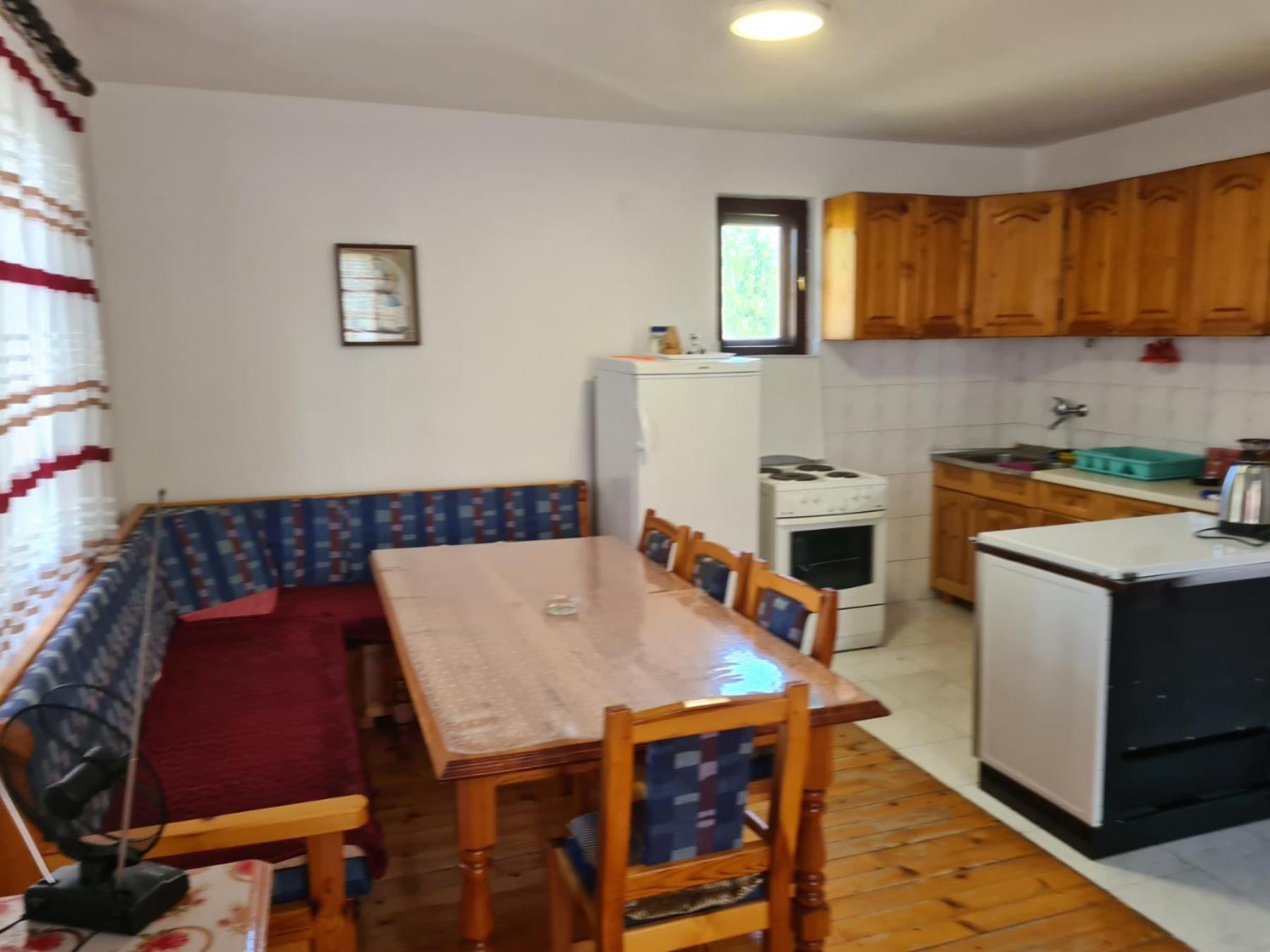 Apartments And Rooms Gold Жабляк Экстерьер фото
