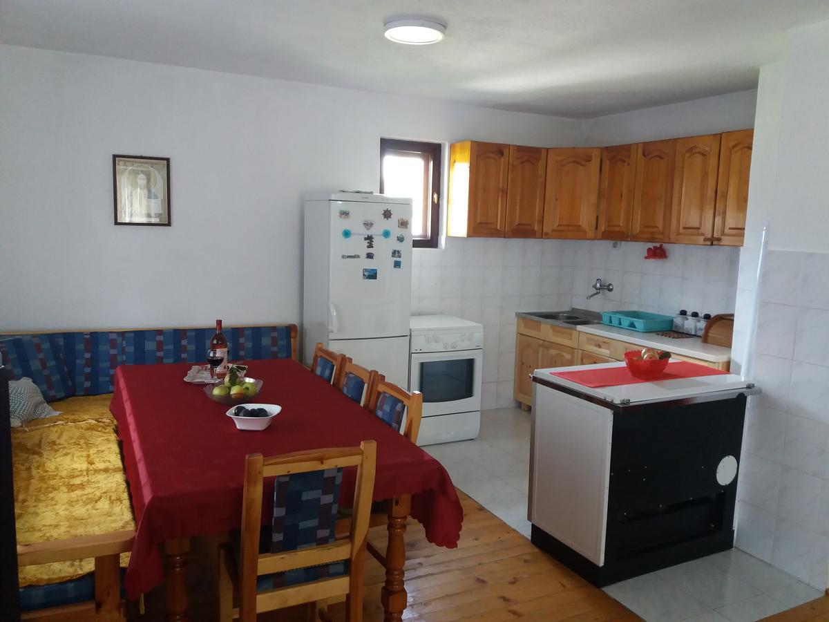 Apartments And Rooms Gold Жабляк Экстерьер фото